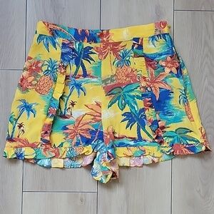 NWOT Zara Yellow Hawaiian Tropical Print Vacation Beachwear Shorts S